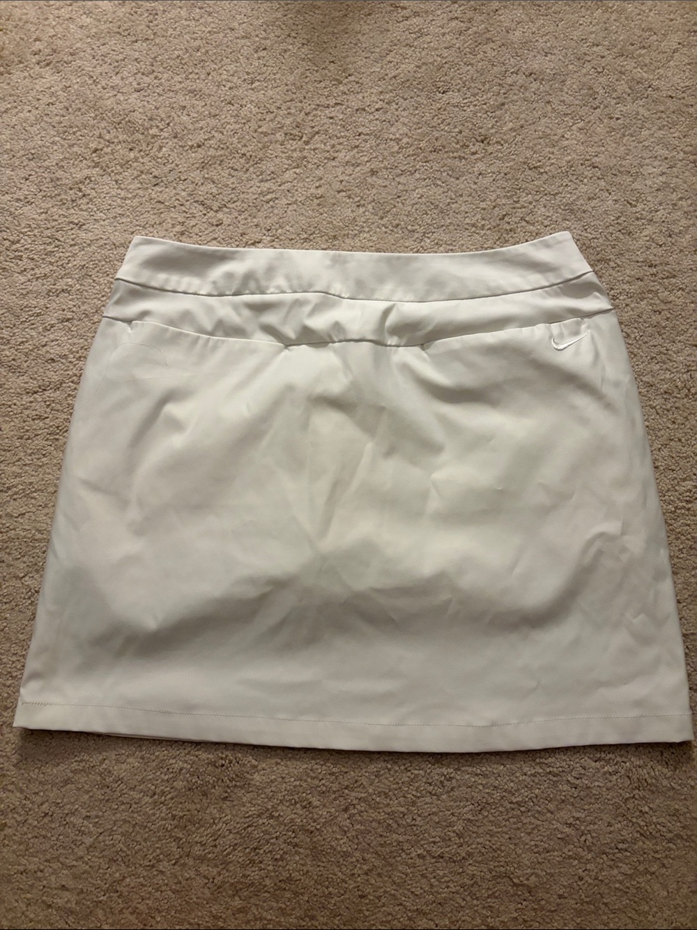 Nike White Women's Mini Skirt golf/tennis skirt - Picture 5 of 7